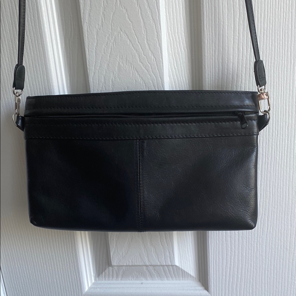Derek Alexander Elegant Black Leather Crossbody Bag